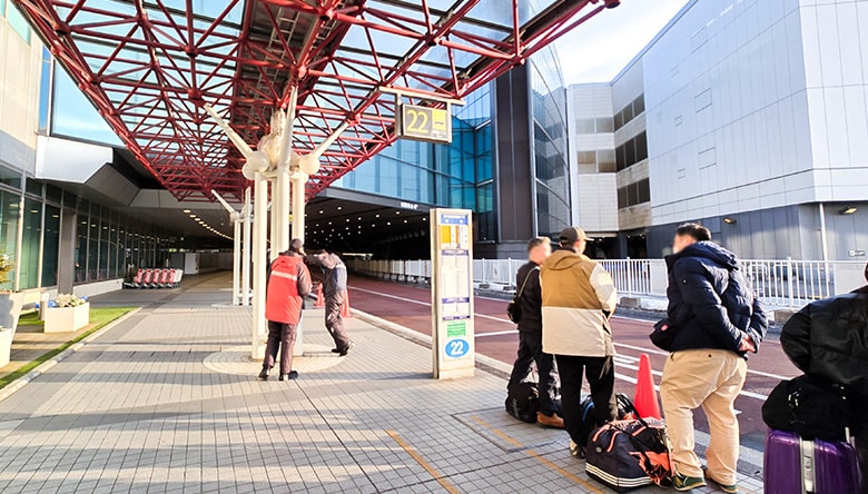 バス乗り場