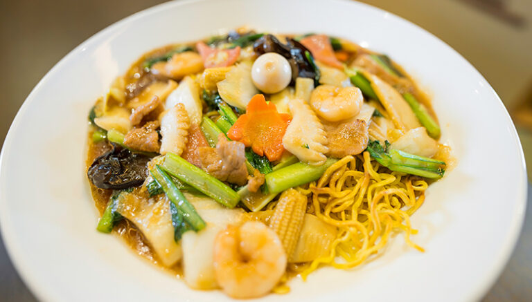 Gomoku Ankake Yakisoba (五目餡掛炒麵)